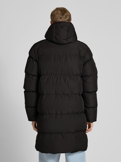 Superdry Płaszcz pikowany z kapturem i dwustronnym zamkiem błyskawicznym Czarny 5