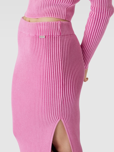 Review Ripp-Strick Bodycon Midirock mit Gehschlitz Pink 3