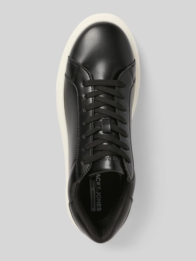 Produktfoto, Sneaker mit Label-Detail Modell 'ASPIRE' von Jack & Jones, schwarze Glattleder-Optik, strukturierte weiße Sohle, Schnürverschluss, abgerundete Passform, Absatzhöhe 4 cm, Schafthöhe 8 cm, Schaftweite 7 cm, Draufsicht