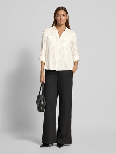 Vero Moda Bluzka koszulowa o kroju regular fit z mieszanki wiskozy model ‘BUMPY’ Biały 1