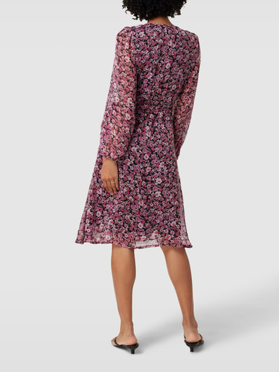 Saint Tropez Sukienka midi z dekoltem w serek model ‘Salva’ Różowy 5