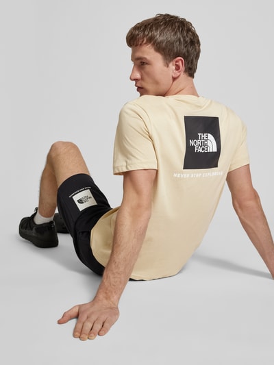 The North Face T-Shirt mit Label-Print Beige 3