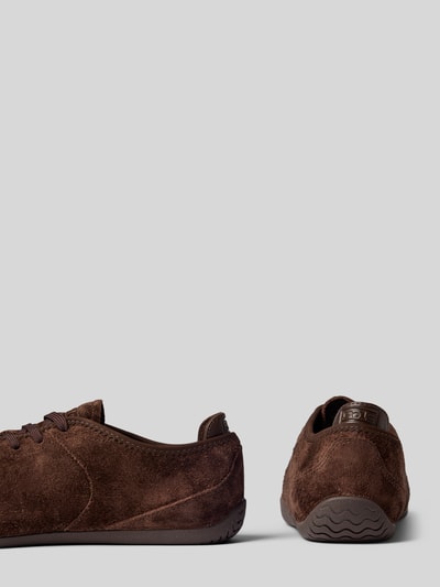 Productfoto, bruine sneakers van rundleer Polo Ralph Lauren Dames Sneaker, grove suède textuur, rubberen zool