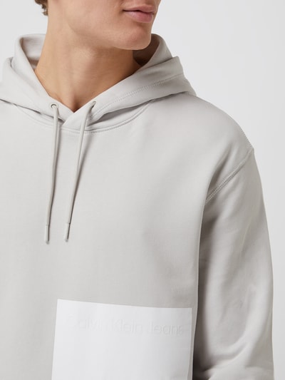 Calvin Klein Jeans Hoodie mit Känguru-Tasche  Beige 3