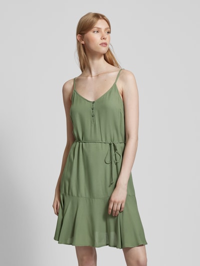 Pieces Sukienka o długości do kolan z wiązanym paskiem model ‘NYA’ Oliwkowy 4