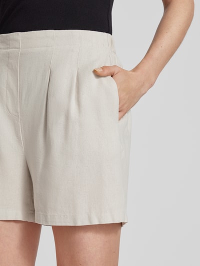 Vero Moda High Waist Shorts in unifarbenem Design Sand 3