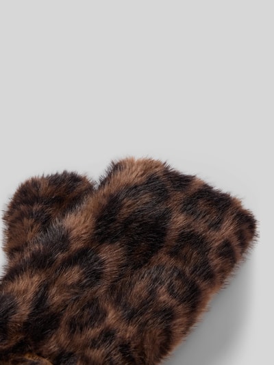 Produktfoto, Handschuhe in Fäustling-Optik mit offener Spitze Modell 'Britamu Fingerless' von Barts, braun-schwarz gemustert, weiche Felltextur, Damen Handschuhe von Barts