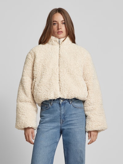 Vero Moda Boxy Fit Teddyfell-Jacke mit Stehkragen Modell 'LOUISA' Beige 4