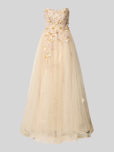 Produktfoto, Abendkleid mit floralem Stitching von Unique in zartem Creme mit Glitzer-Mesh, Pailetten und schulterfreiem Design auf grauem Hintergrund.