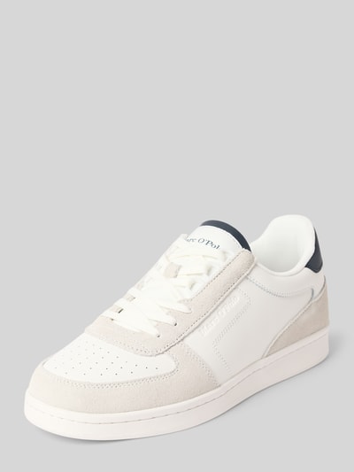 Productfoto, witte en beige sneakers met blauwe details, gladleer en suède textuur, Sneaker met echt leer model 'VINCENZO 2A' van Marc O'Polo, heren Sneaker