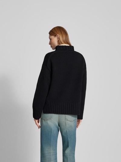 Closed Oversized Wollpullover in Strick-Optik Black 5