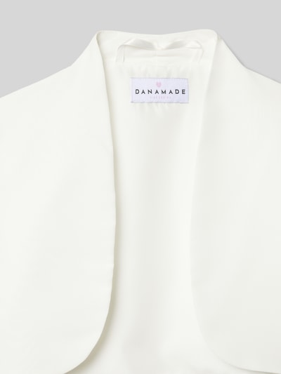 Produktfoto, biały Bolero mit Stehkragen von DANAMADE, gładka tekstura, regular fit, zbliżenie na kołnierz, kontekst dziecięcy, rozmiar 134