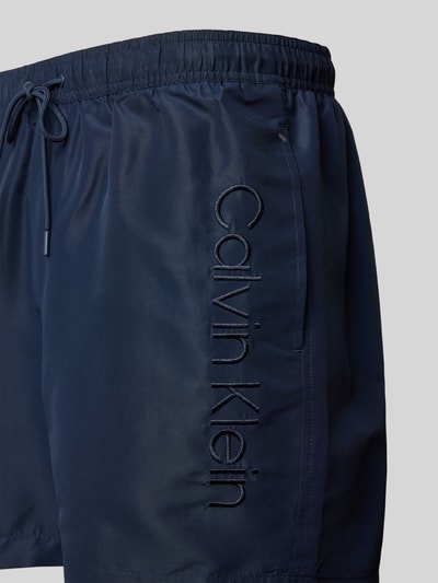 Calvin Klein Underwear Spodenki kąpielowe z wyhaftowanym logo Granatowy 2