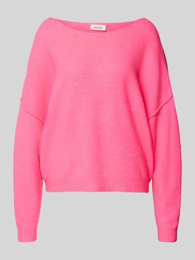 Produktfoto, Oversized Strickpullover mit U-Boot-Ausschnitt Modell 'DAMSVILLE' von American Vintage, różowy, miękka faktura, miks materiałów z wełną, ściągacze, długość tyłu 48 cm, długość rękawa 44 cm