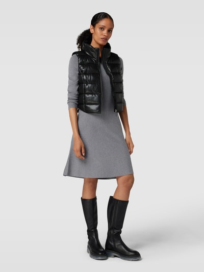 VERO MODA Knielanges Strickkleid mit Rundhalsausschnitt Modell 'NANCY' Mittelgrau Melange 1