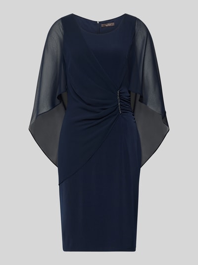 Produktfoto, knielanges Cocktailkleid mit Rundhalsausschnitt von Vera Mont in Dunkelblau, Wickel-Optik, Strasssteine, Chiffon-Fledermausärmel, körpernahe Passform, elastischer Material-Mix, glatte Textur