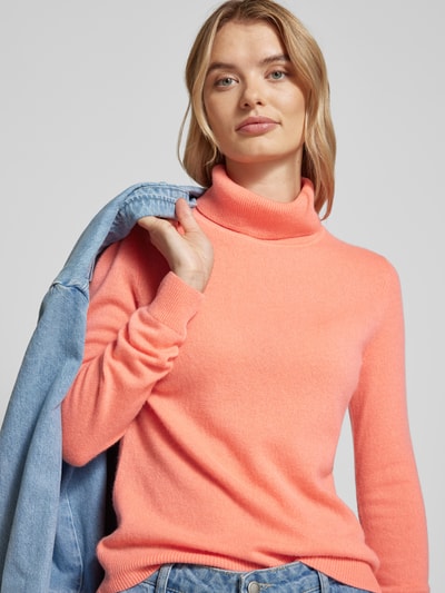 Christian Berg Woman Rollkragenpullover mit gerippten Abschlüssen Apricot 3