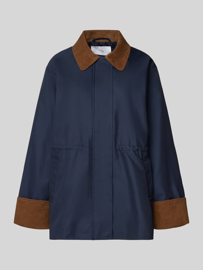 Produktfoto, Parka mit Umlegekragen und Eingrifftaschen Modell 'ANCA' von YAS in Dunkelblau und Braun, Baumwoll-Mix, Regular Fit.