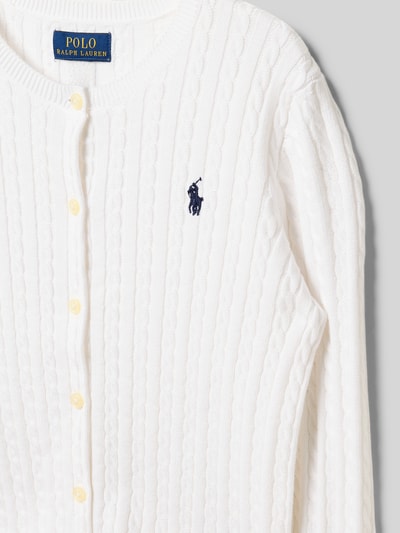 Produktfoto, Regular Fit Strickjacke aus reiner Baumwolle von Polo Ralph Lauren Teens in Weiß, Zopfmuster, Rundhalsausschnitt, Nahaufnahme Oberkörper
