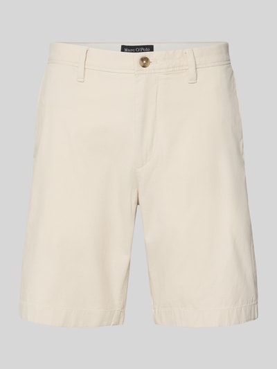 Produktfoto, helle einfarbige Slim Fit Shorts aus Baumwoll-Mix Modell 'SALO' von Marc O'Polo mit Gürtelschlaufen und Logo-Patch, Frontansicht