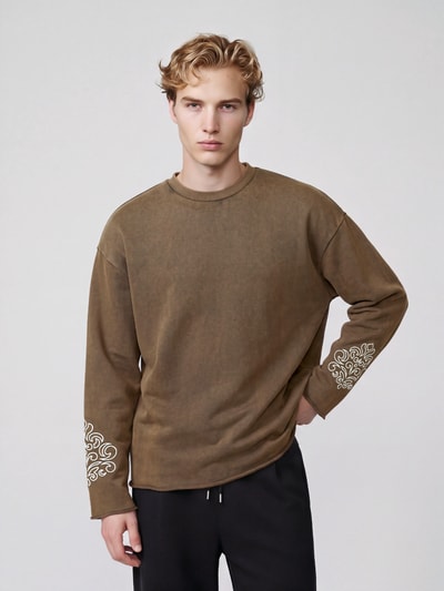Don´t Waste Culture Sweatshirt mit Stickereiärmeln Modell 'ONA' Mittelbraun 4