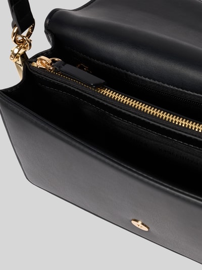 Tommy Hilfiger Umhängetasche in Lederoptik Black 5