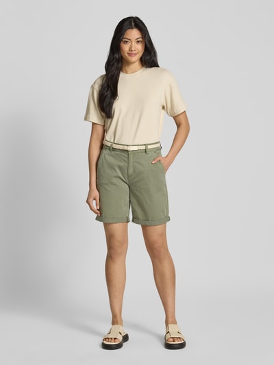 s.Oliver RED LABEL Regular Fit Chinoshorts mit geflochtenem Gürtel Khaki 1
