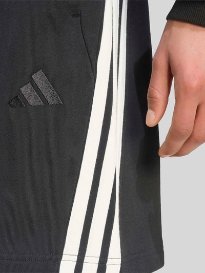 adidas Sportswear Relaxed Fit Sweatshorts aus reiner Baumwolle Black 5