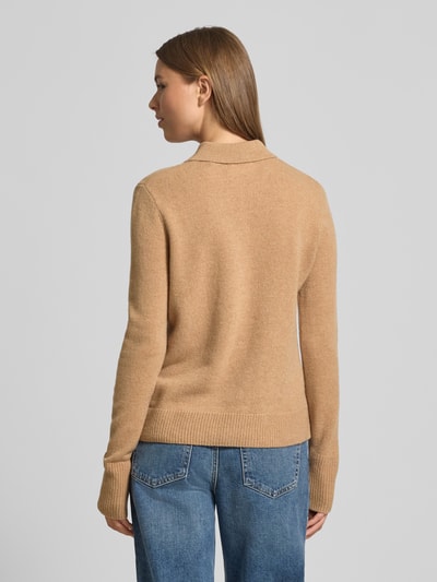 Christian Berg Woman Strickjacke mit Umlegekragen und Knopfleiste Camel 5