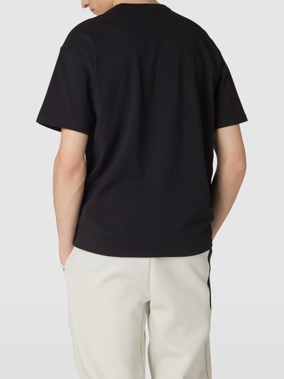 Nike T-Shirt mit Label-Stitching Black 5