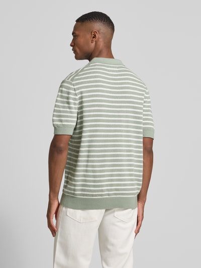 MCNEAL Regular fit poloshirt met V-hals Lindegroen - 5