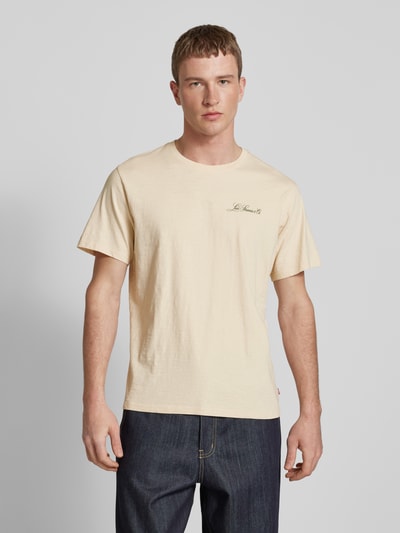 Levi's® Relaxed Fit T-Shirt mit Label-Print Modell 'ARCHIV' Beige 4