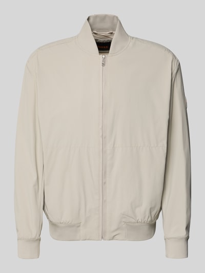 Produktfoto, Regular Fit Blouson mit Baseball-Kragen Modell 'OSURF' von BOSS Orange in hellem Unifarben, Label Patch, Reißverschluss, gerippte Abschlüsse, glatte Textur