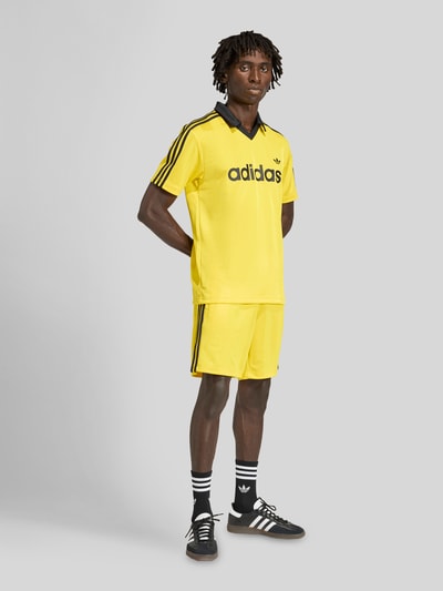 adidas Originals regular fit T-shirt met logoprint Geel - 1