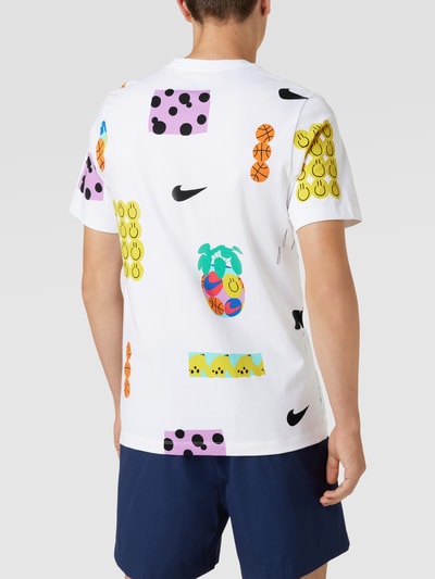 Nike T-Shirt mit Motiv-Print Modell 'SUIT AIR OPEN TEE' Weiss 5