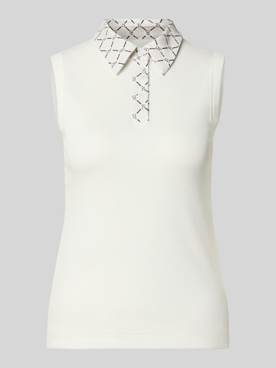 Produktfoto, Top mit Polokragen und Logo-Muster von Marc Cain aus Baumwoll-Elasthan-Mix im Slim-Fit, Knopfleiste, cremefarben, Rückenlänge 53 cm bei Größe 36.