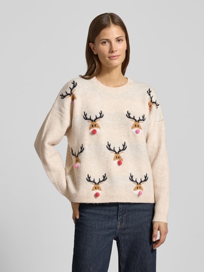 Frauenmodel trägt Weihnachtspullover in Strick-Optik Modell 'MARCIPEL' von Vila, Elastischer-Material-Mix, Gerade Passform, Nahaufnahme Oberkörper