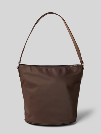 Produktfoto, Handtasche mit Logo-Applikation Modell 'Heather' von BOGNER in Braun, glatte Oberfläche, silberner Reißverschluss, Kontext: Damen Handtasche von BOGNER, Hauptfach mit Reißverschluss, Schulterriemen mit Logo-Detail, Maße 31x29x13 cm, Schulterriemen 60 cm.