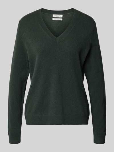 Produktfoto, Strickpullover mit V-Ausschnitt von Christian Berg Woman in Dunkelgrün aus Kaschgora, Regular-Fit, gerippte Abschlüsse
