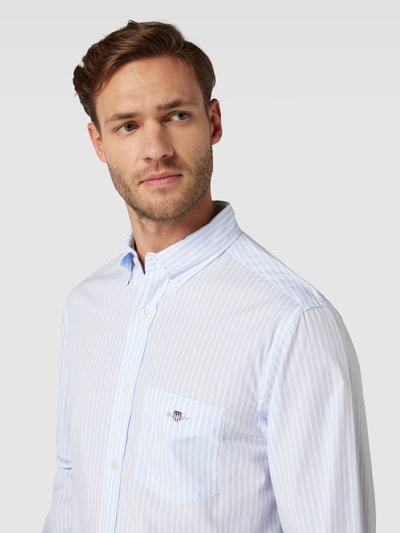 GANT Regular Fit Freizeithemd mit Streifenmuster Modell 'POPLIN' Hellblau 3