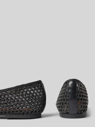 INUOVO Baleriny z wiązanym detalem Czarny 2