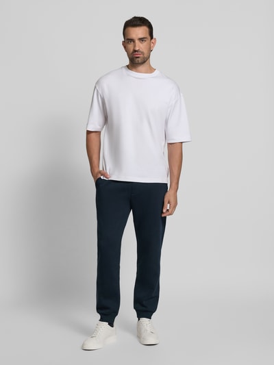 MCNEAL Regular Fit Sweatpants mit elastischen Beinabschlüssen Dunkelblau 1