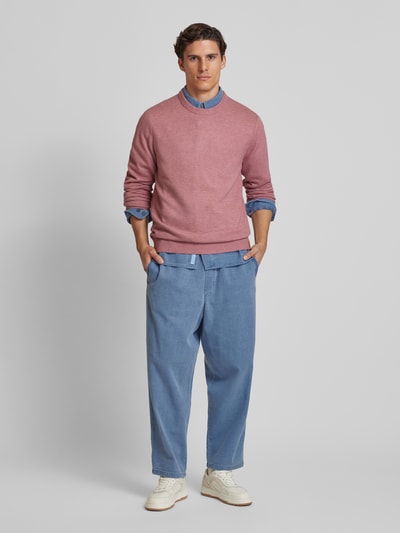 Scotch & Soda Sweter z dzianiny o kroju regular fit z okrągłym dekoltem Różowy 1