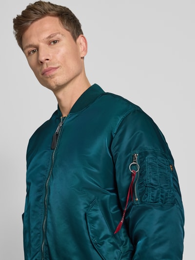 Alpha Industries Bomberjack met opstaande kraag en klepzakken Donkerblauw - 3