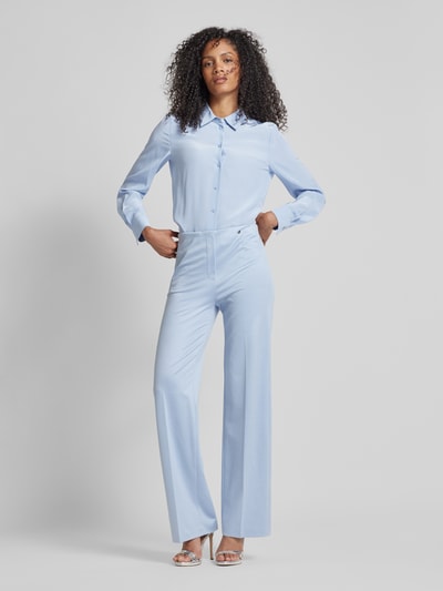 Marc Cain Seidenbluse mit Manschetten Hellblau 1