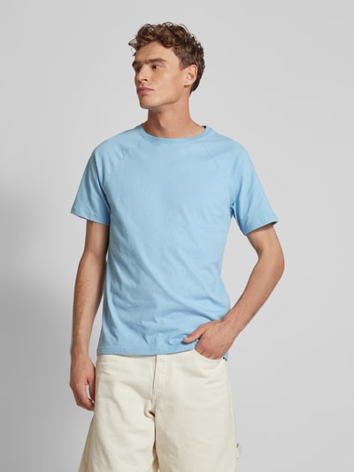 REVIEW Essentials Raglan T-Shirt Rauchblau 4