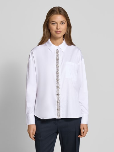 Rich & Royal Bluzka koszulowa o kroju relaxed fit z obszyciem kamieniami stras Biały 4