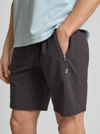 Joy Shorts mit Reißverschlusstaschen Modell 'LAURIN' Black 3