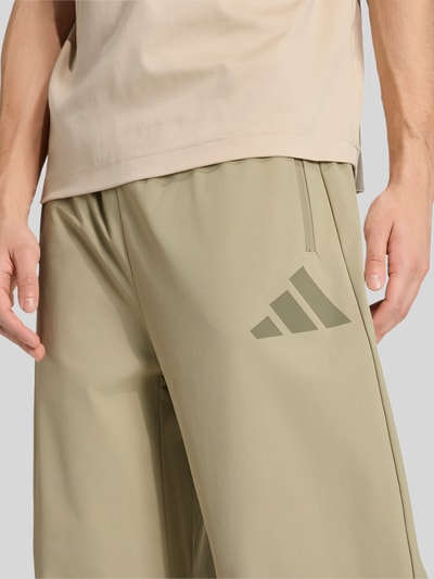 adidas Sportswear Regular Fit Trainingshose Modell 'Z.N.E. WOVEN' Khaki 3