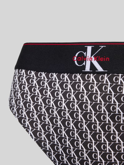 Produktfoto, String mit Logo-Muster van Calvin Klein Underwear, zwart-wit logoprint, elastische band, materiaal-mix met stretch, nauwsluitende fit